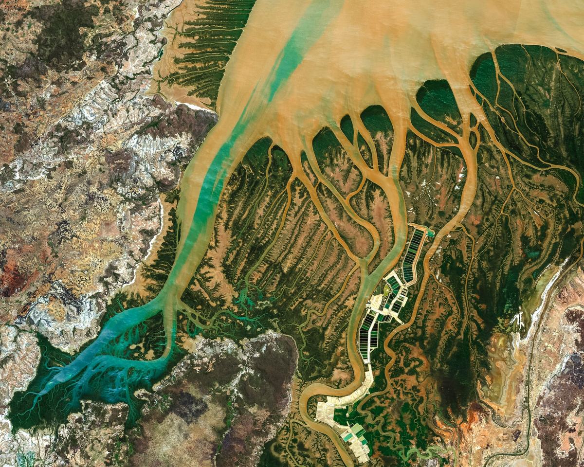 Assessment of GIS in Africa’s Space Ecosystem